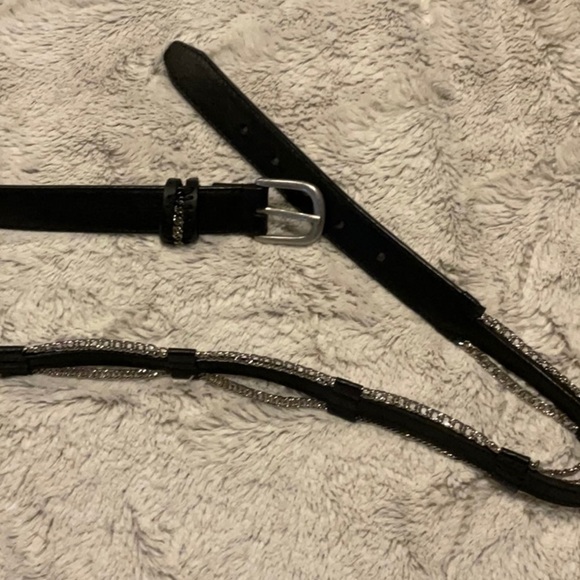 Loft Leather Belt with Chain - Picture 8 of 8